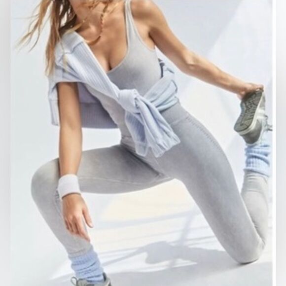 Free People Movement Good Karma Onesie in Iced Gray Size X/L NEW - Picture 3 of 12